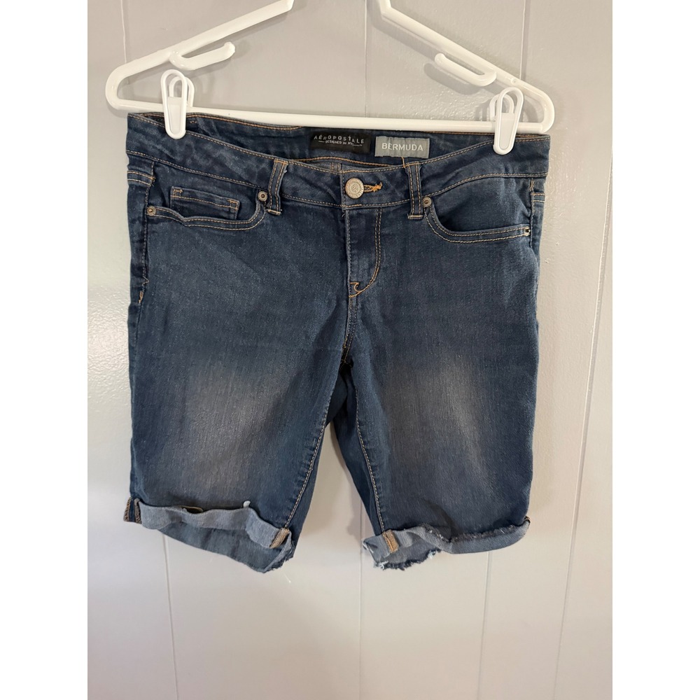 Aeropostale Bermuda Shorts Womens 6 Dark Wash Denim Rolled Raw Hem Stretch - Picture 1 of 7